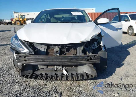 2017 Nissan Sentra S z USA, uszkodzony, nr VIN 3N1AB7APXHL637899